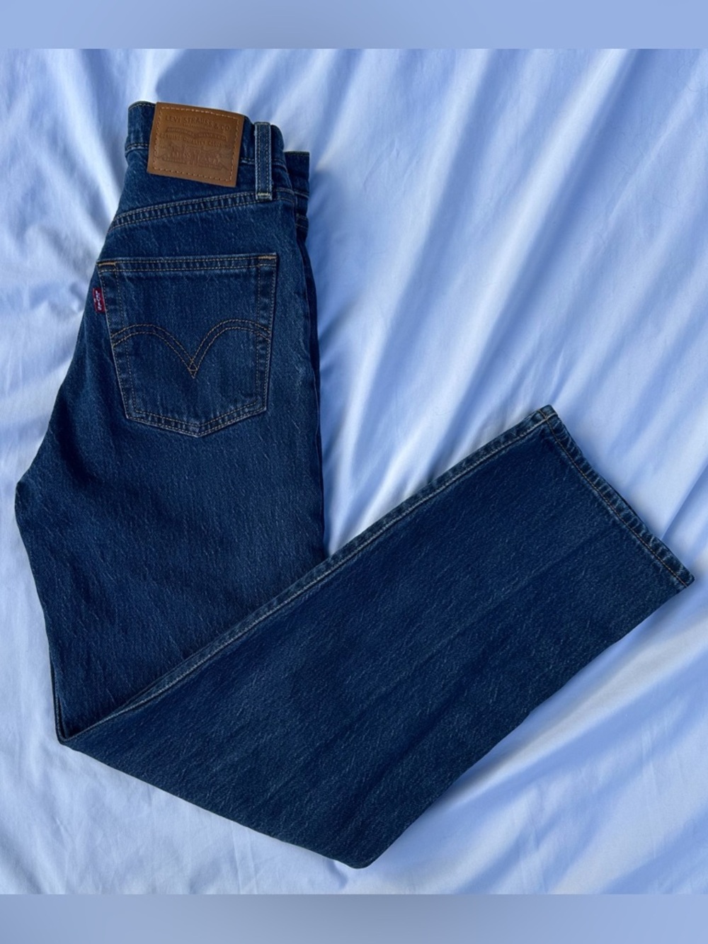 Levi’s Premium Ribcage Straight Ankle Jeans